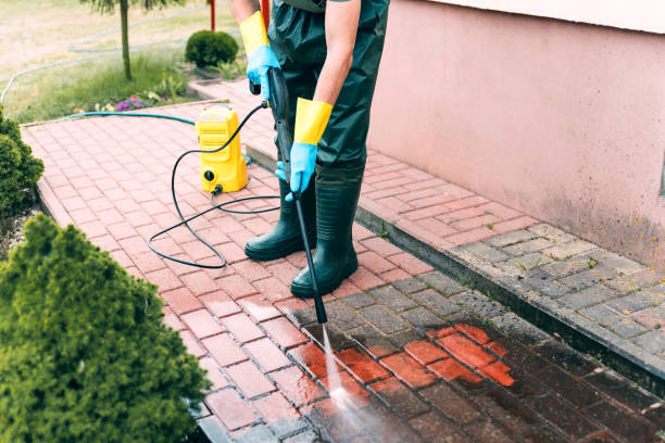 Best Sidewalk Pressure Washing  in South Milwaukee, WI