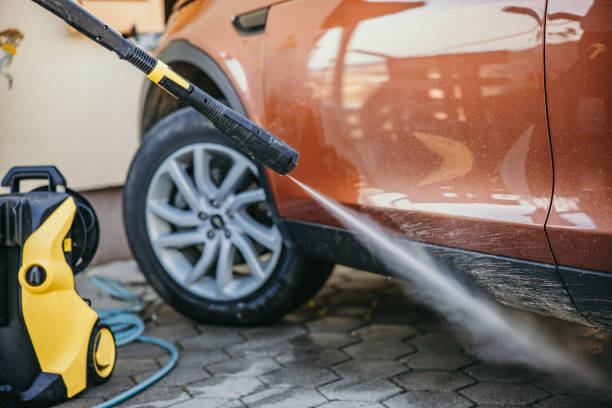 Best Concrete Pressure Washing  in South Milwaukee, WI