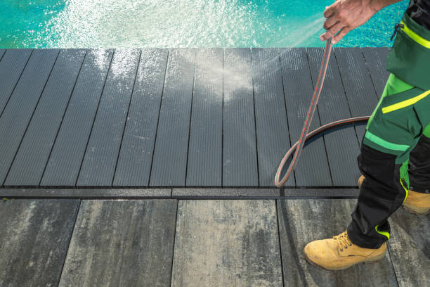 Why Choose Our Certified Pressure Washing Experts for Your Project Needs in South Milwaukee, WI?