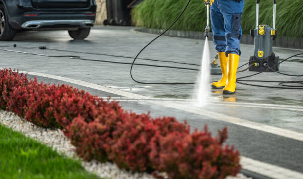 Best Garage Pressure Washing  in South Milwaukee, WI